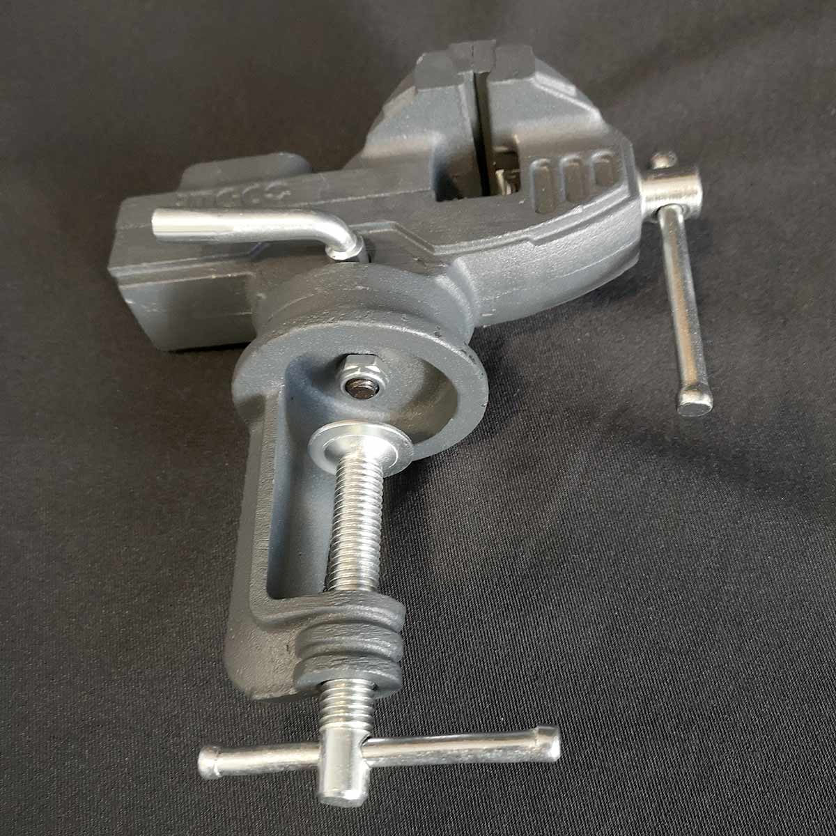 HBV082 - ETAU 1000 KG BASE PIVOTANTE INGCO Maroc